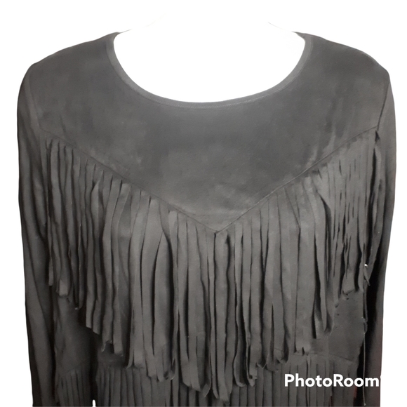 Forever 21 Tassle Crop top Size Medium Black - Picture 2 of 3